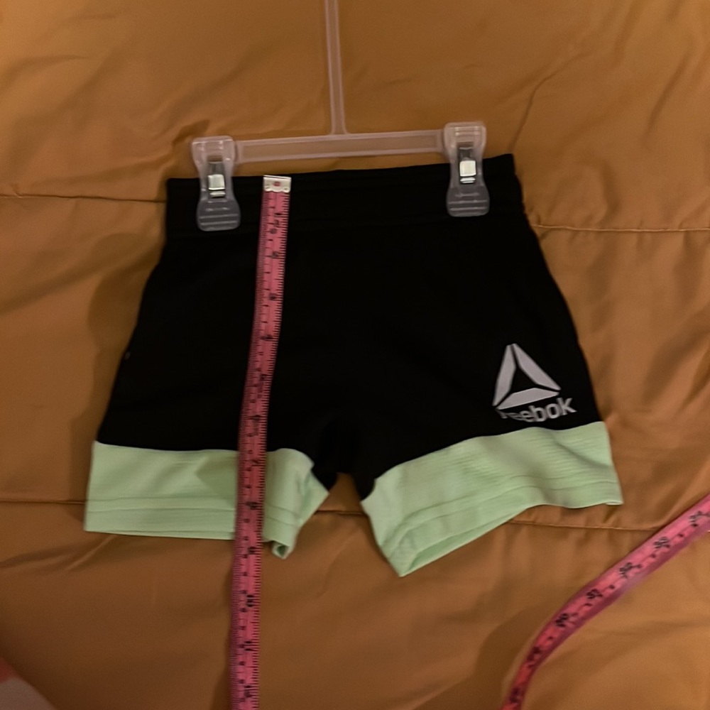 2pc Reebok boys short set - Picture 5 of 7